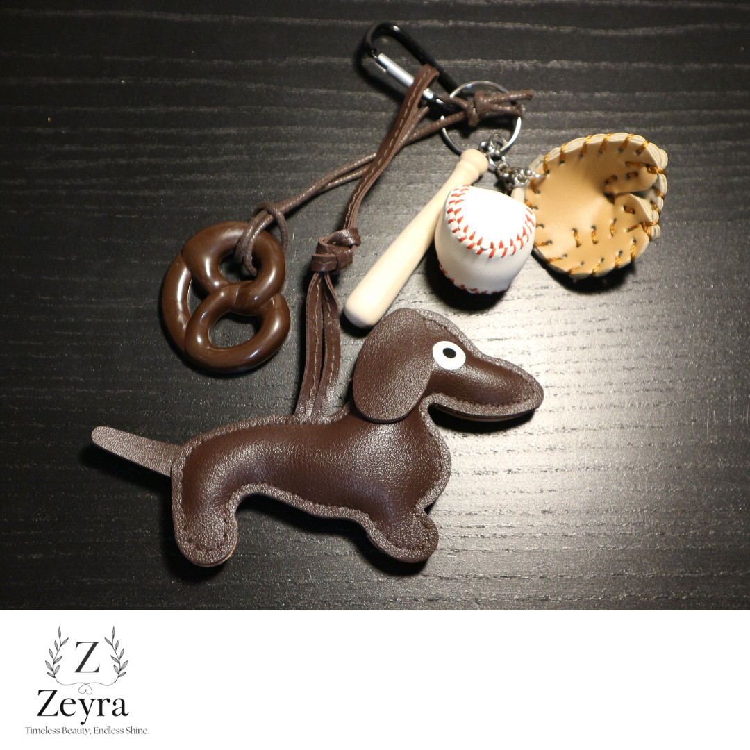 Zeyra Daxxie – Schlüsselanhänger im Dackel-Design mit verspielten Charms | Versand aus DE
