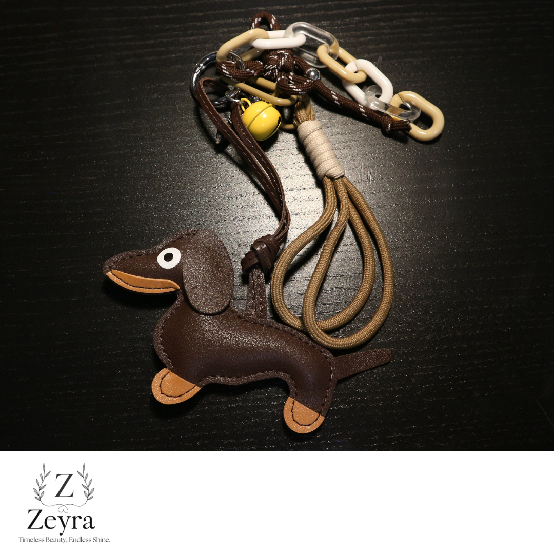 Zeyra Daxxie – Schlüsselanhänger im Dackel-Design mit verspielten Charms | Versand aus DE