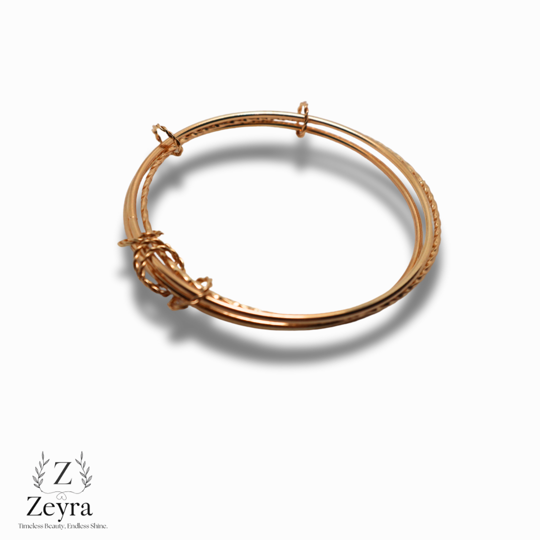 Zeyra Seraphine – Zartes Perlenarmband mit goldenen Elementen | Zeyra | Versand aus DE