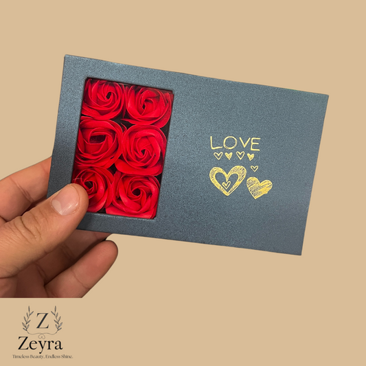 Zeyra Rosenbox – Duftende Geschenkverpackung mit 6 roten Rosen | Optional zu jedem Schmuckstück | Versand aus DE