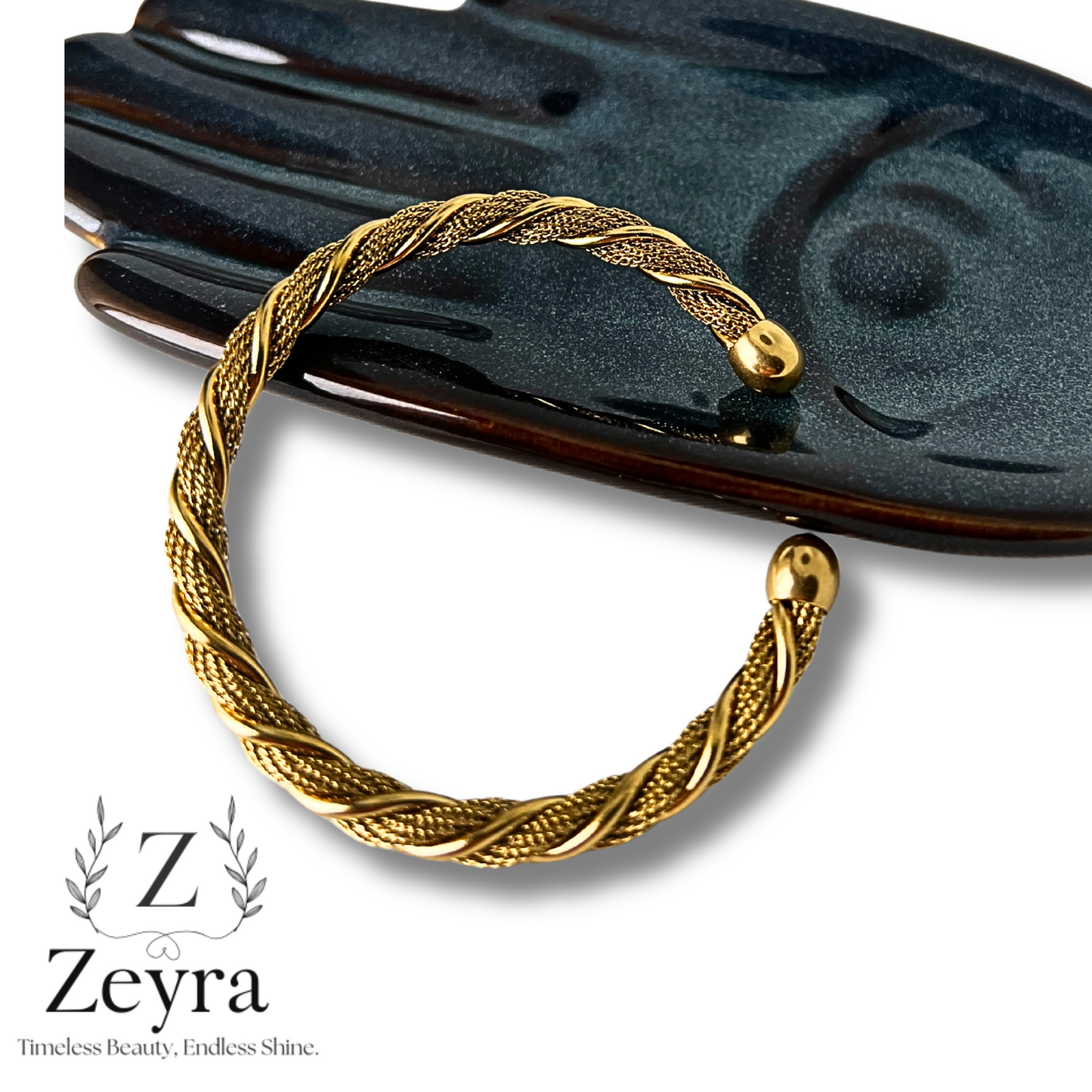 Royal Twist – Geflochtener Edelstahl-Armreif, Vergoldet & Verstellbar (Unisex) | Zeyra | Versand aus DE
