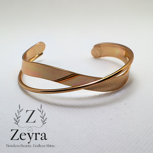 Infinity Armreif aus Edelstahl – Roségoldenes Damenarmband, Elegant & Witterungsbeständig | Zeyra | Versand aus DE