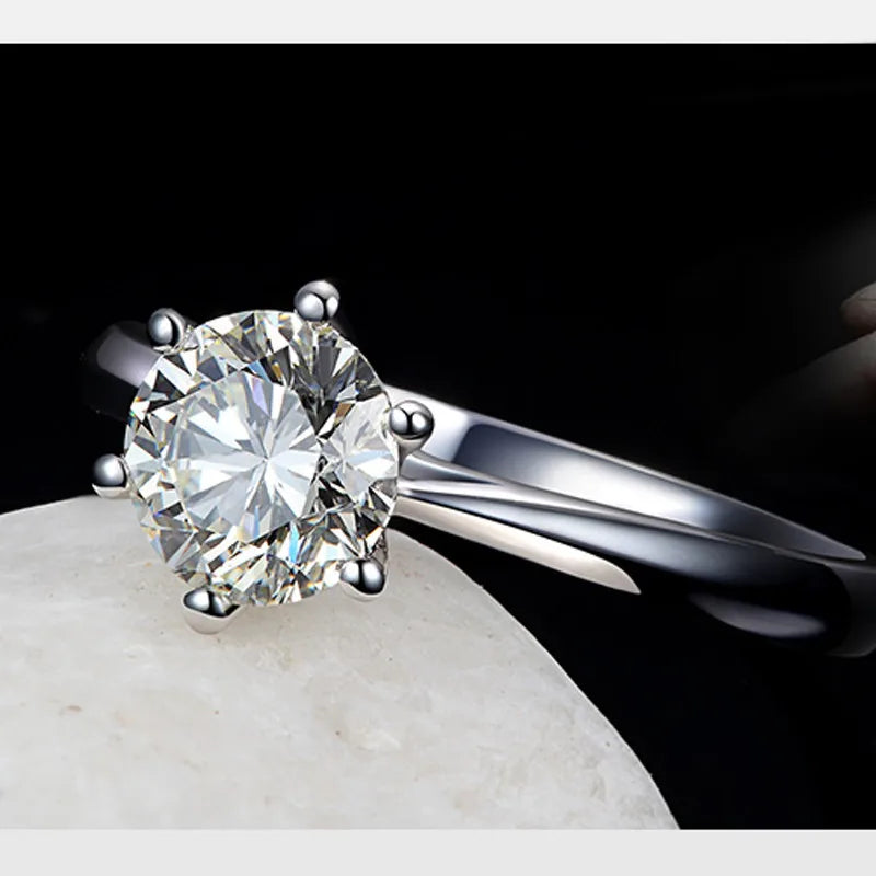 Zeyra® Sterling Silver Crystal Ring – 925 Silber | Feiner Verlobungsring für Damen | Österreichischer Kristall | Geschenkidee & Hochzeitsring