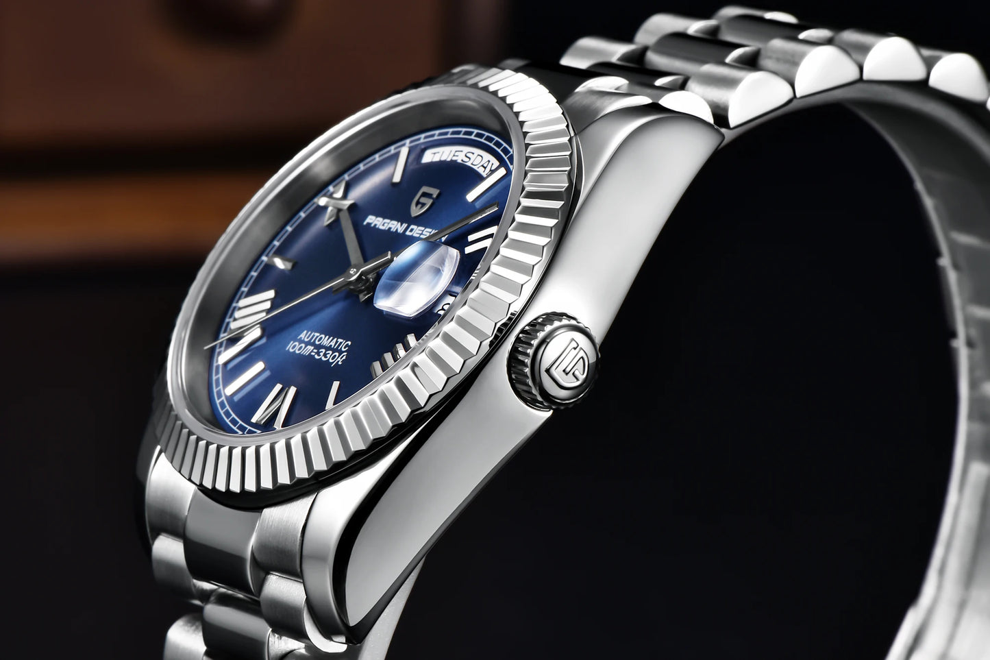 Pagani Design 2025 Automatik Herrenuhr – Luxusmechanik, AR-Saphirglas, Kalenderfunktion | Zeyra | Versand aus D