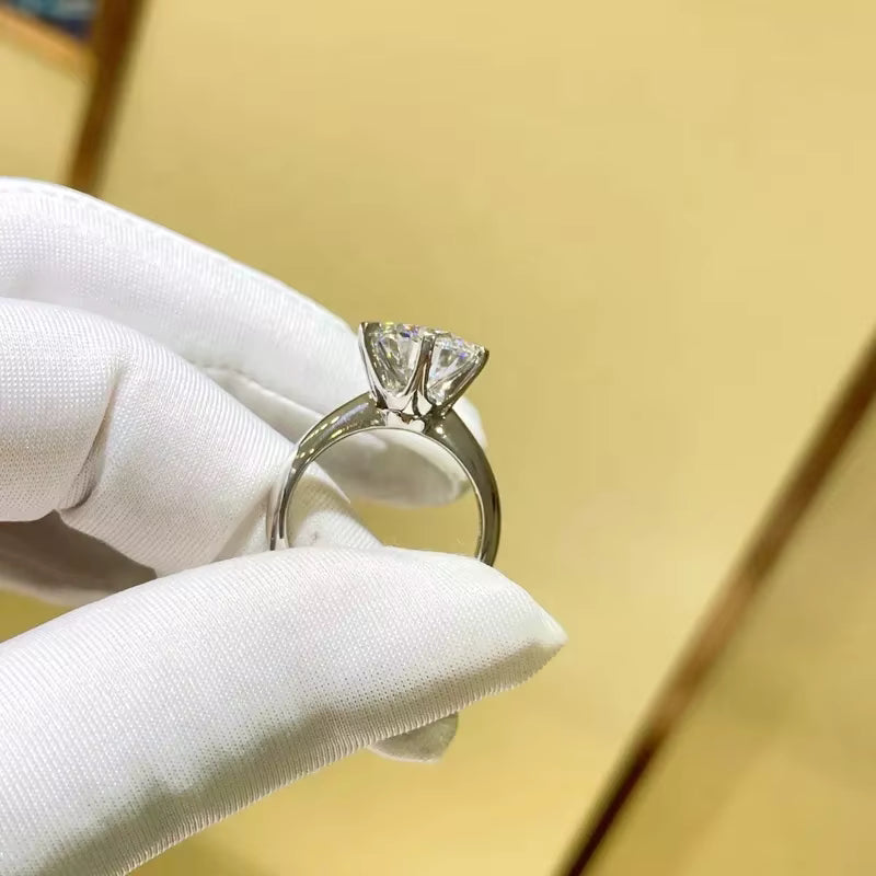 Zeyra® 0,5-5ct Moissanite Verlobungsring – 925 Sterling Silber | Brillant D Color VVS1 | Klassischer 6-Krappen-Schliff | Luxus Hochzeitsring für Damen