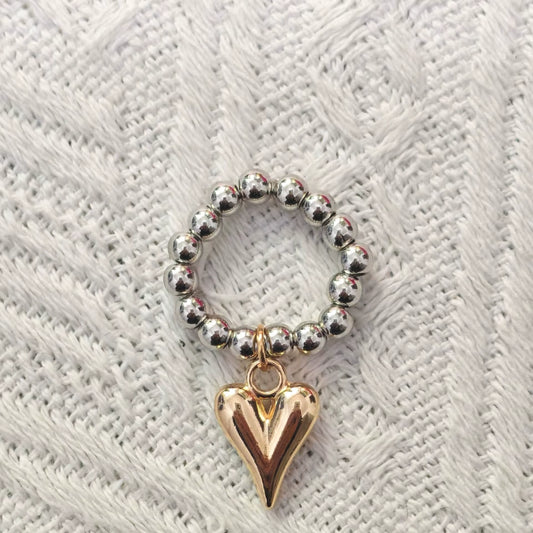 Vintage Perlenring mit Herzanhänger – Handgefertigter Elastikring für Damen | Süßes Bead Design | Zeyra® | Versand aus DE