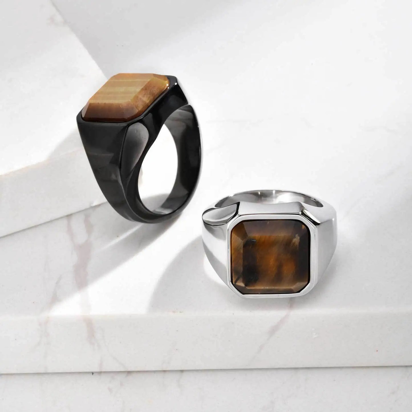 Herren Siegelring – Edelstahl Ring mit Tigerauge Stein, Wasserfest & Maskulin | Zeyra | Versand aus D