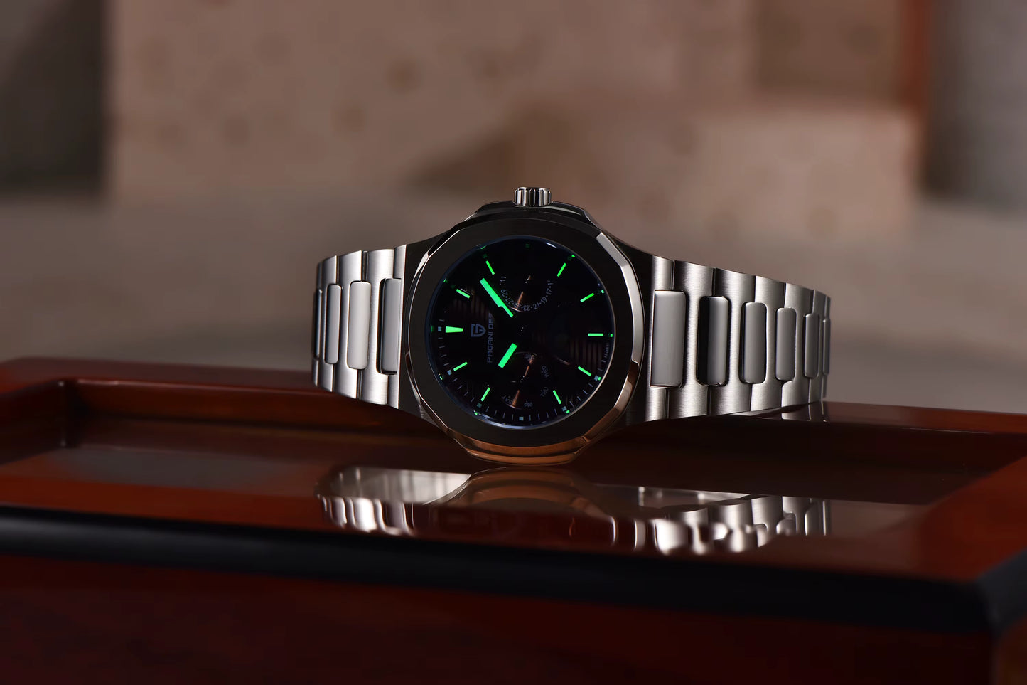 Pagani Design Damenarmbanduhr – Luxus Quarzuhr mit Mondphase & Chronograph | Edelstahl & Saphirglas | Elegante Uhr für Damen | Zeyra® Edition