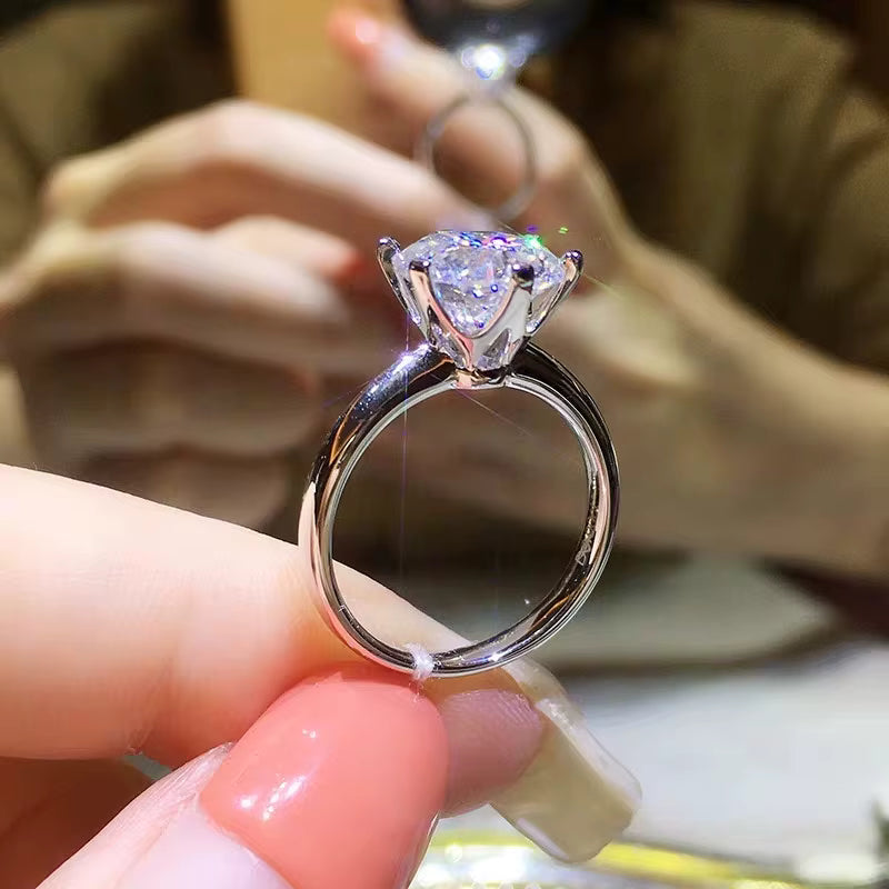 Zeyra® 0,5-5ct Moissanite Verlobungsring – 925 Sterling Silber | Brillant D Color VVS1 | Klassischer 6-Krappen-Schliff | Luxus Hochzeitsring für Damen