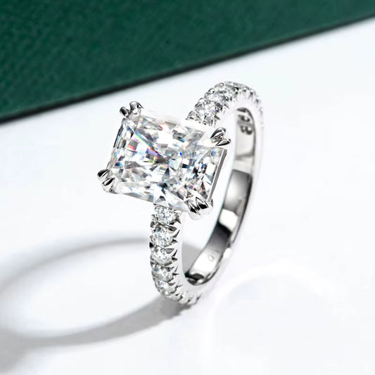 DEZO 4CT Radiant Cut Moissanite Ring – 925 Sterling Silber Verlobungsring für Damen | D-Farbe VVS1 Brillanz & GRA-Zertifikat | Zeyra® | Versand aus DE