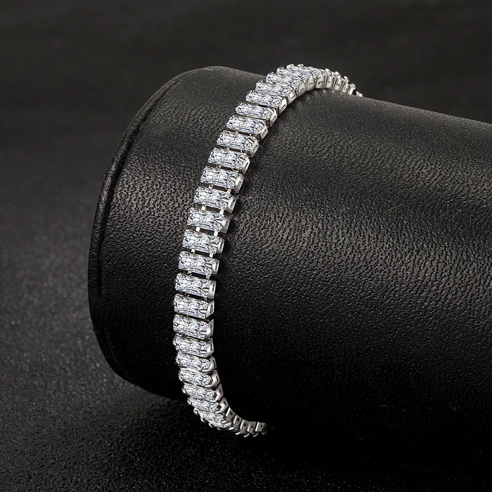 925 Sterling Silber Armband – Elegantes Damenarmband mit Zirkonia, 18cm | Zeyra | Versand aus D