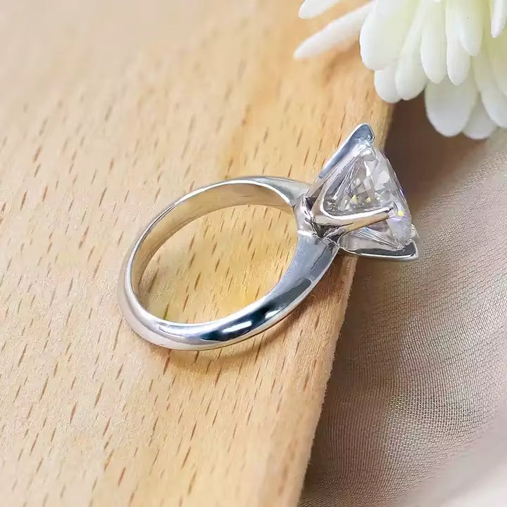 Zeyra® 0,5-5ct Moissanite Verlobungsring – 925 Sterling Silber | Brillant D Color VVS1 | Klassischer 6-Krappen-Schliff | Luxus Hochzeitsring für Damen