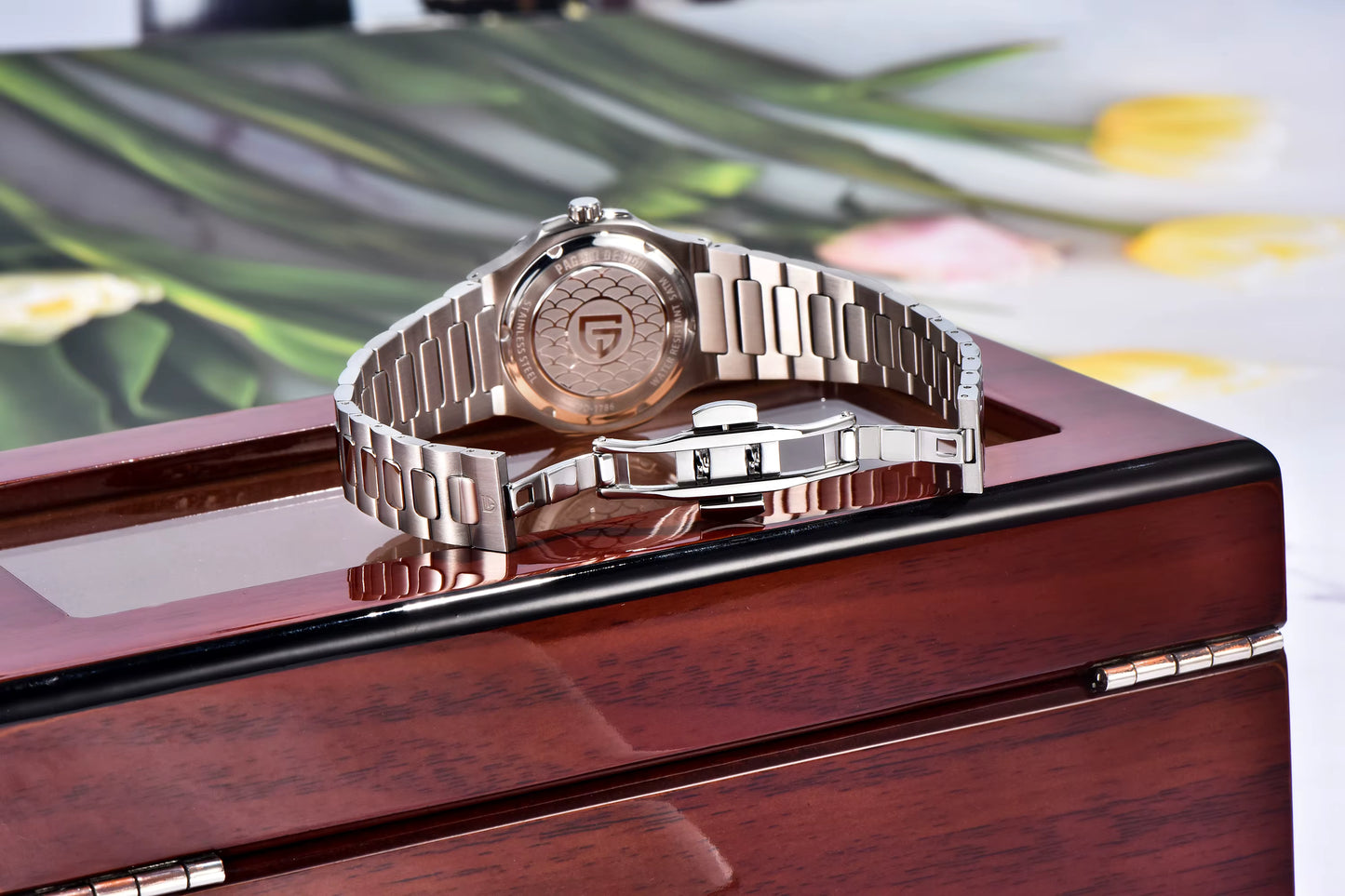 Pagani Design Damenarmbanduhr – Luxus Quarzuhr mit Mondphase & Chronograph | Edelstahl & Saphirglas | Elegante Uhr für Damen | Zeyra® Edition
