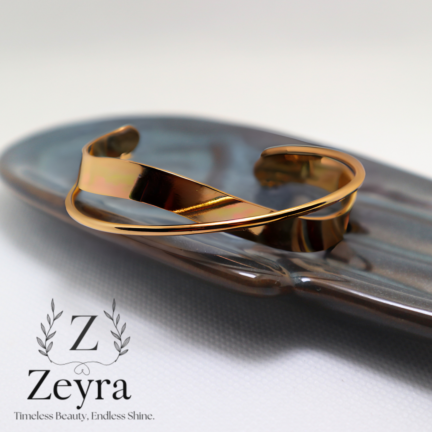 Infinity Armreif aus Edelstahl – Roségoldenes Damenarmband, Elegant & Witterungsbeständig | Zeyra | Versand aus DE
