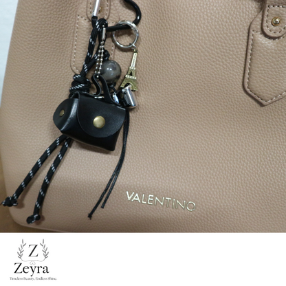 Zeyra Voyage – Taschenanhänger mit Mini-Tasche & Paris-Charms | Zeyra | Versand aus DE