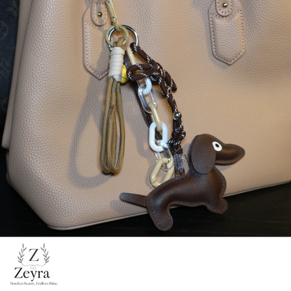 Zeyra Daxxie – Schlüsselanhänger im Dackel-Design mit verspielten Charms | Versand aus DE
