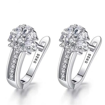 925 Sterling Silber Creolen – Damen Ohrringe mit Zirkonia-Blume | Zeyra | Versand aus D