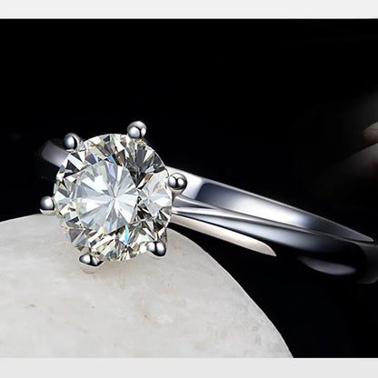 Zeyra® Sterling Silver Crystal Ring – 925 Silber | Feiner Verlobungsring für Damen | Österreichischer Kristall | Geschenkidee & Hochzeitsring