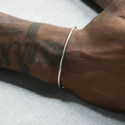 Zeyra® 3 mm Snake Chain Armband – 925 Sterling Silber | Unisex Schmuck | Hip-Hop, Minimal & Fashion Style | Edelstahl-Look für Damen & Herren