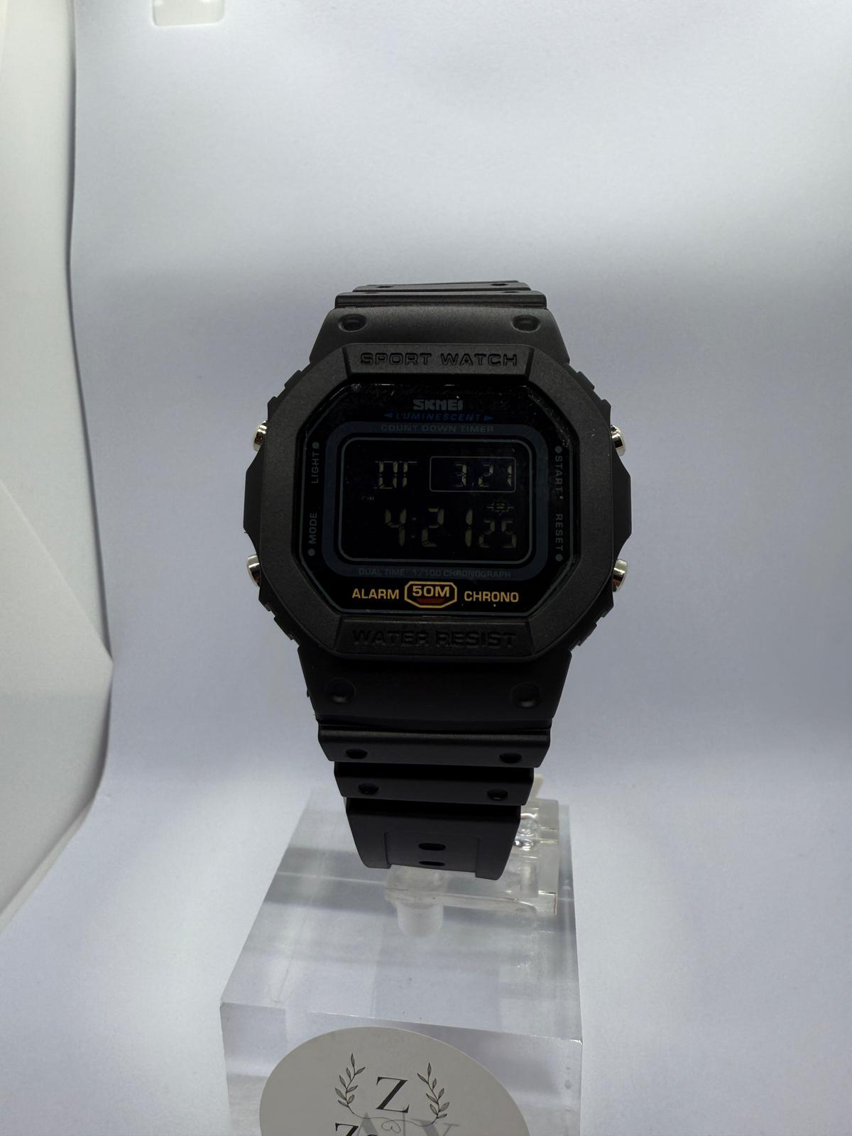 Zeyra ShadowTact – Digitale Tactical-Uhr im Camouflage-Design | 50M Wasserdicht | Alarm & Chrono | Robust & Outdoor-tauglich | Versand aus DE
