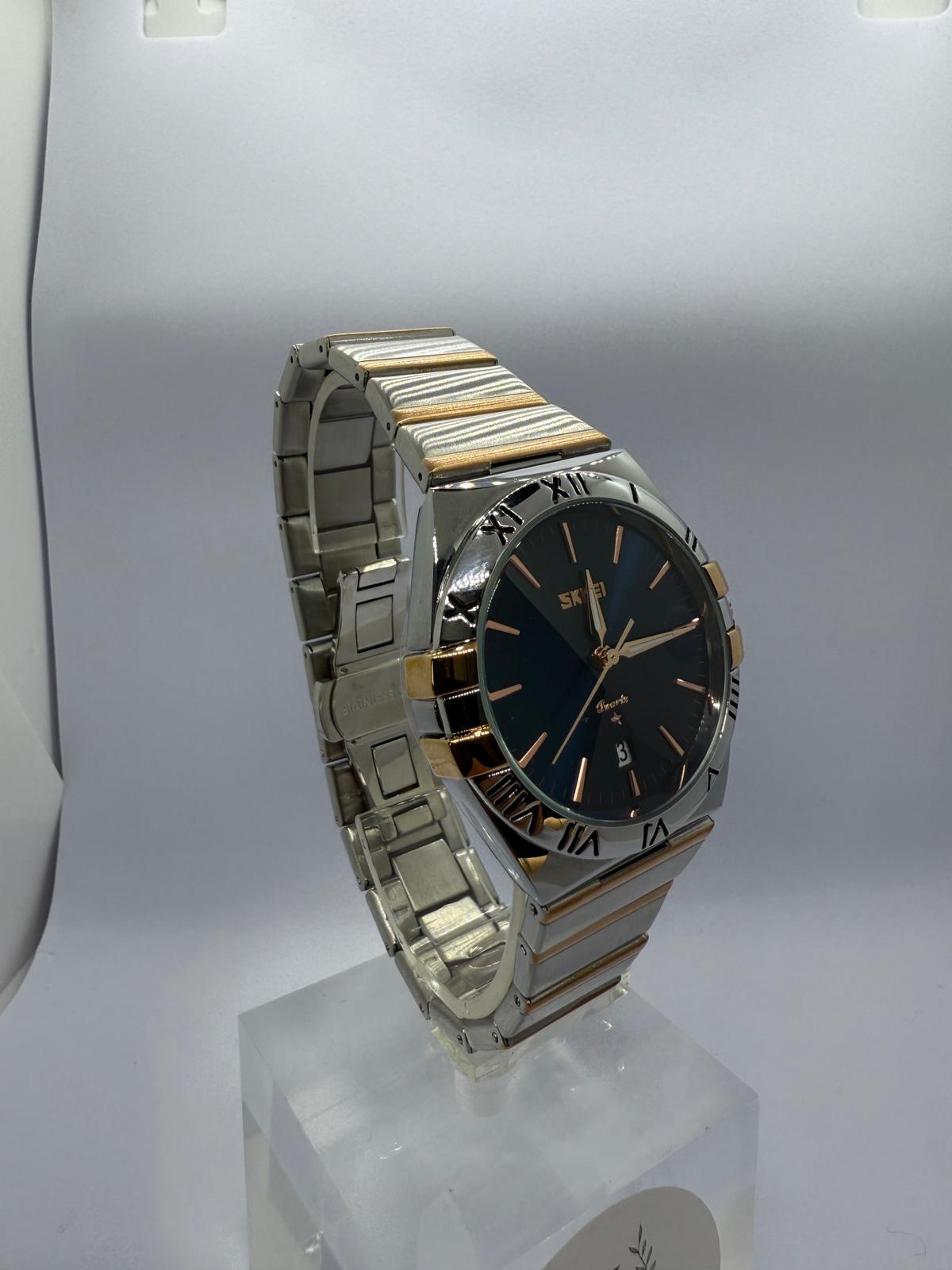 Zeyra NoirImperial – Bi-Color Edelstahl-Armbanduhr mit römischen Ziffern & Datumsanzeige | Dunkles Zifferblatt | Quarzwerk | Versand aus DE