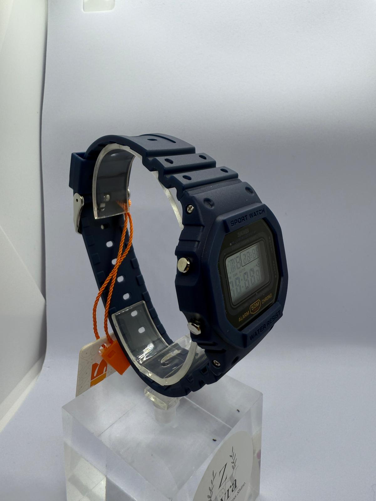 Zeyra ShadowTact – Digitale Tactical-Uhr im Camouflage-Design | 50M Wasserdicht | Alarm & Chrono | Robust & Outdoor-tauglich | Versand aus DE
