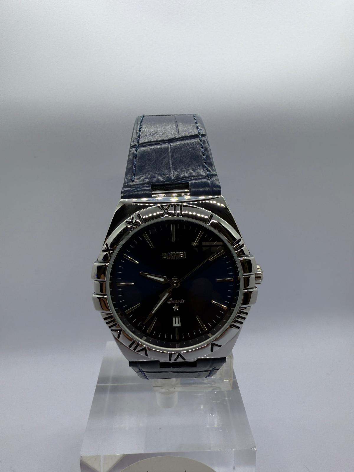 Zeyra NoirImperial – Bi-Color Edelstahl-Armbanduhr mit römischen Ziffern & Datumsanzeige | Dunkles Zifferblatt | Quarzwerk | Versand aus DE